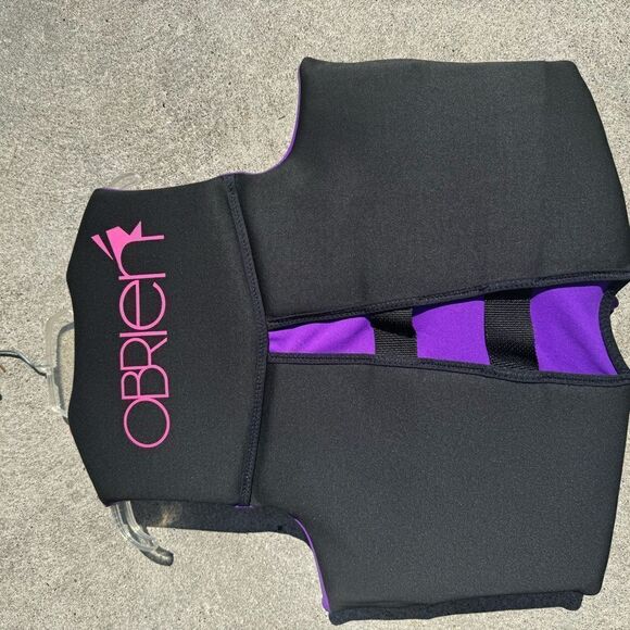 O’Brien ladies large life vest like new! - Picture 3 of 3